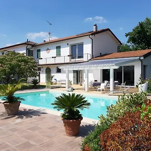 Casa Massimo , Altedo Italia