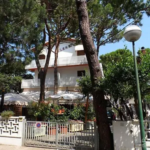 Selene 3*, Milano Marittima Italia